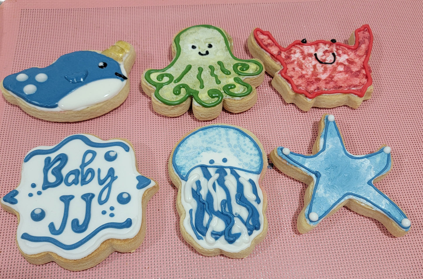 Custom Cookies - Showers, Birthdays, Graduations, Corporate