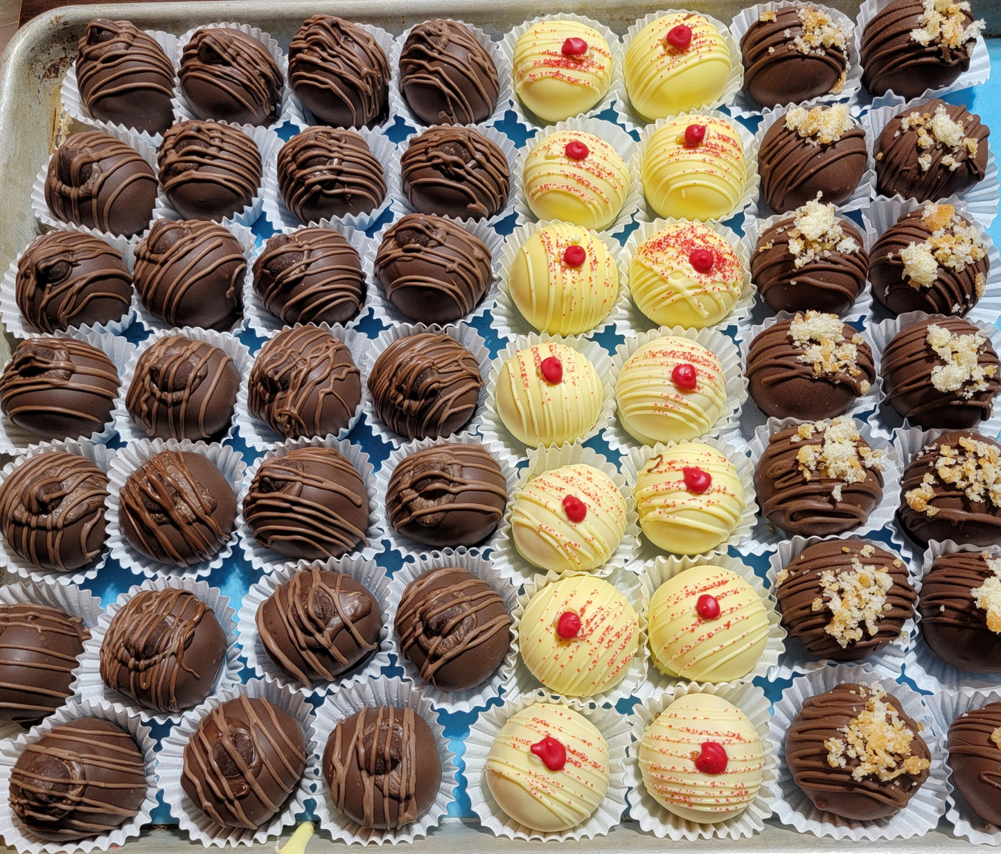 Gourmet Cake Truffle Balls - Holidays, Birthdays, Anniversaries, Weddings